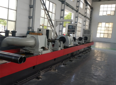 Deep Hole Turning and Boring Machine