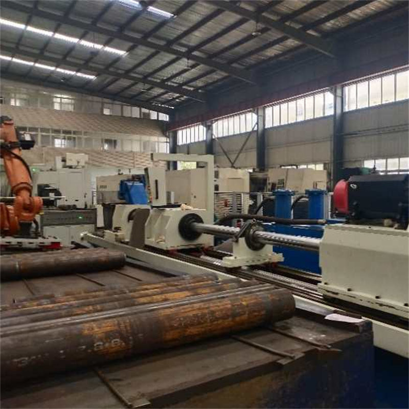 Токарно-расточный станок для глубоких отверстий