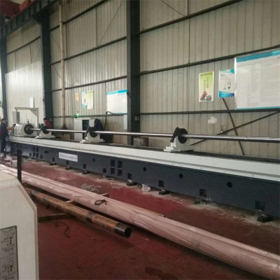 डीप होल मशीनिंग मशीन