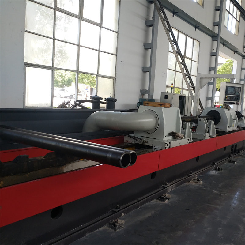 हाइड्रोलिक सिलेंडर सीएनसी मशीन