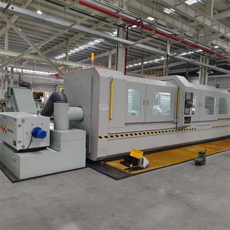 Máy tiện ngang lớn CNC