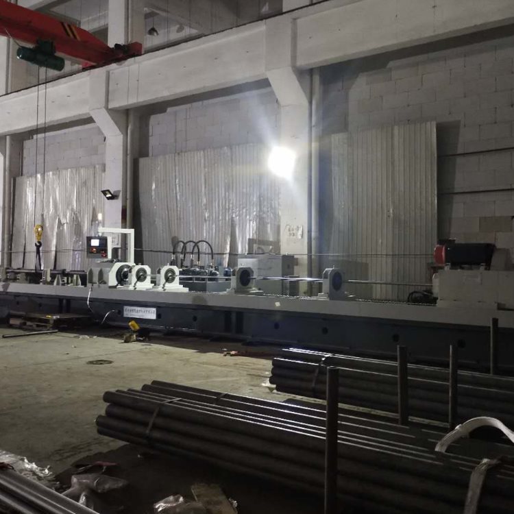 Máy mài giũa xi lanh lỗ sâu CNC