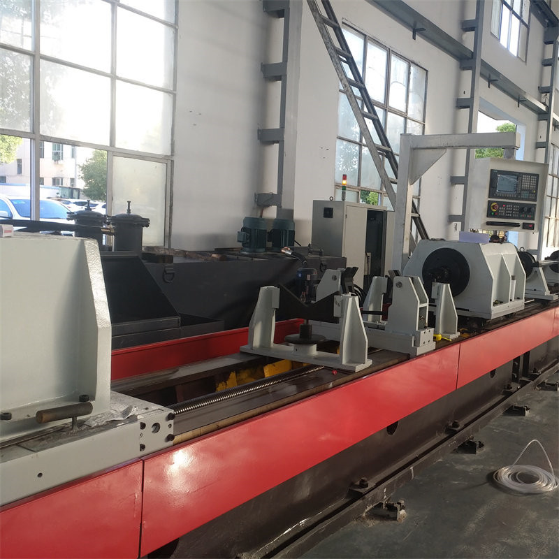 ट्विन स्क्रू होल ट्रेपैनिंग मशीन