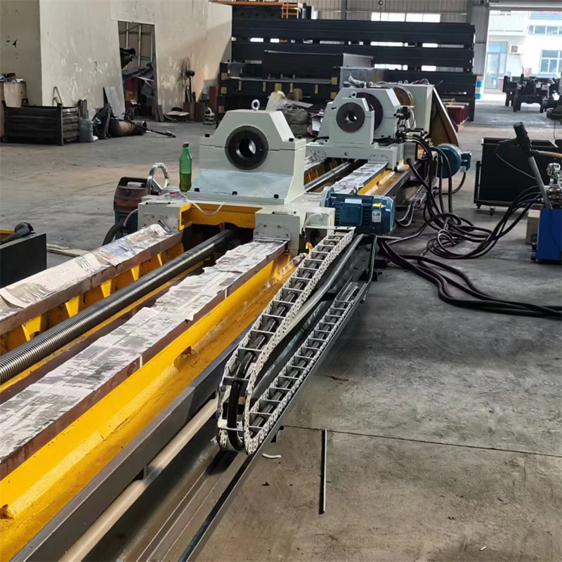 T2125 Tieflochbohrmaschine