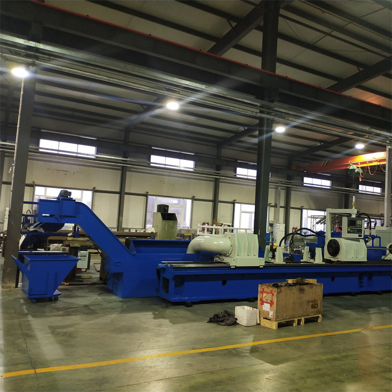 Máy sản xuất xi lanh thủy lực