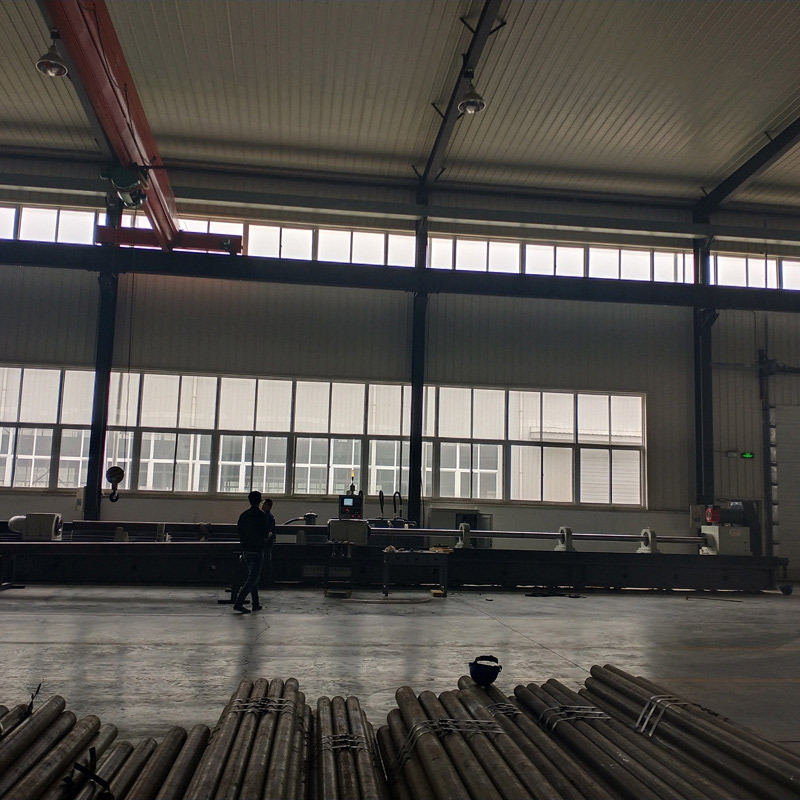 보링 및 롤링 머신