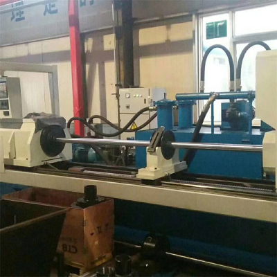 हाइड्रोलिक सिलेंडर ट्यूब स्काइविंग रोलर बर्निशिंग मशीन